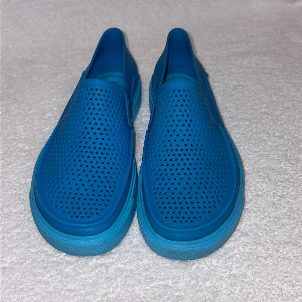Crocs Citilane Roka Slip on Shoes boys size 3